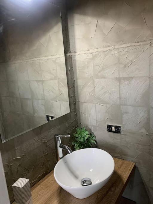 דירות Milano Besana Rent House מראה חיצוני תמונה