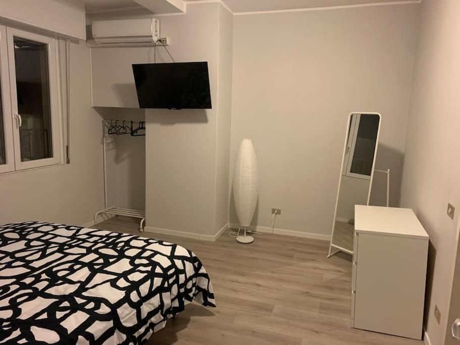 דירות Milano Besana Rent House מראה חיצוני תמונה