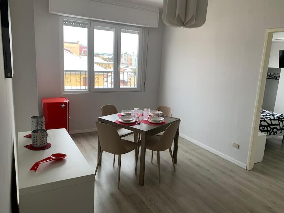 דירות Milano Besana Rent House מראה חיצוני תמונה